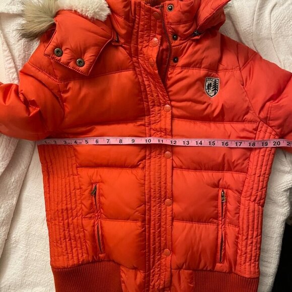 Women's American Eagle Puffer Coat, Size Large - Picture 15 of 16